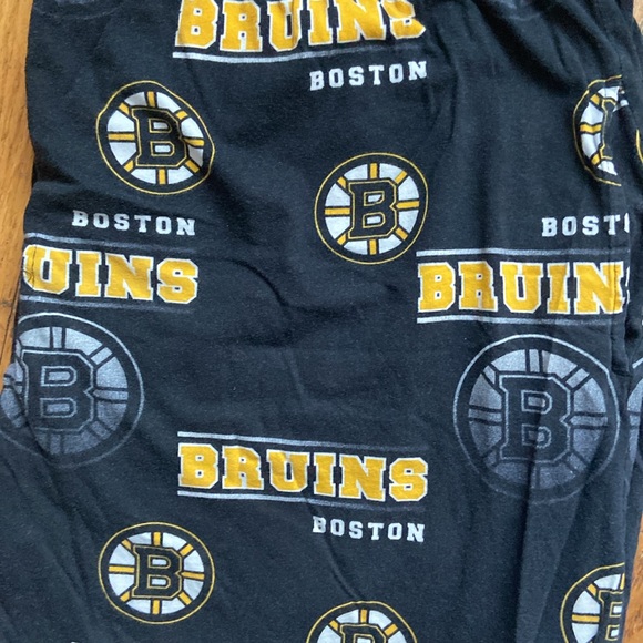 Boston Bruins and Boston Red Sox men’s XXL pajama pants - Picture 2 of 9